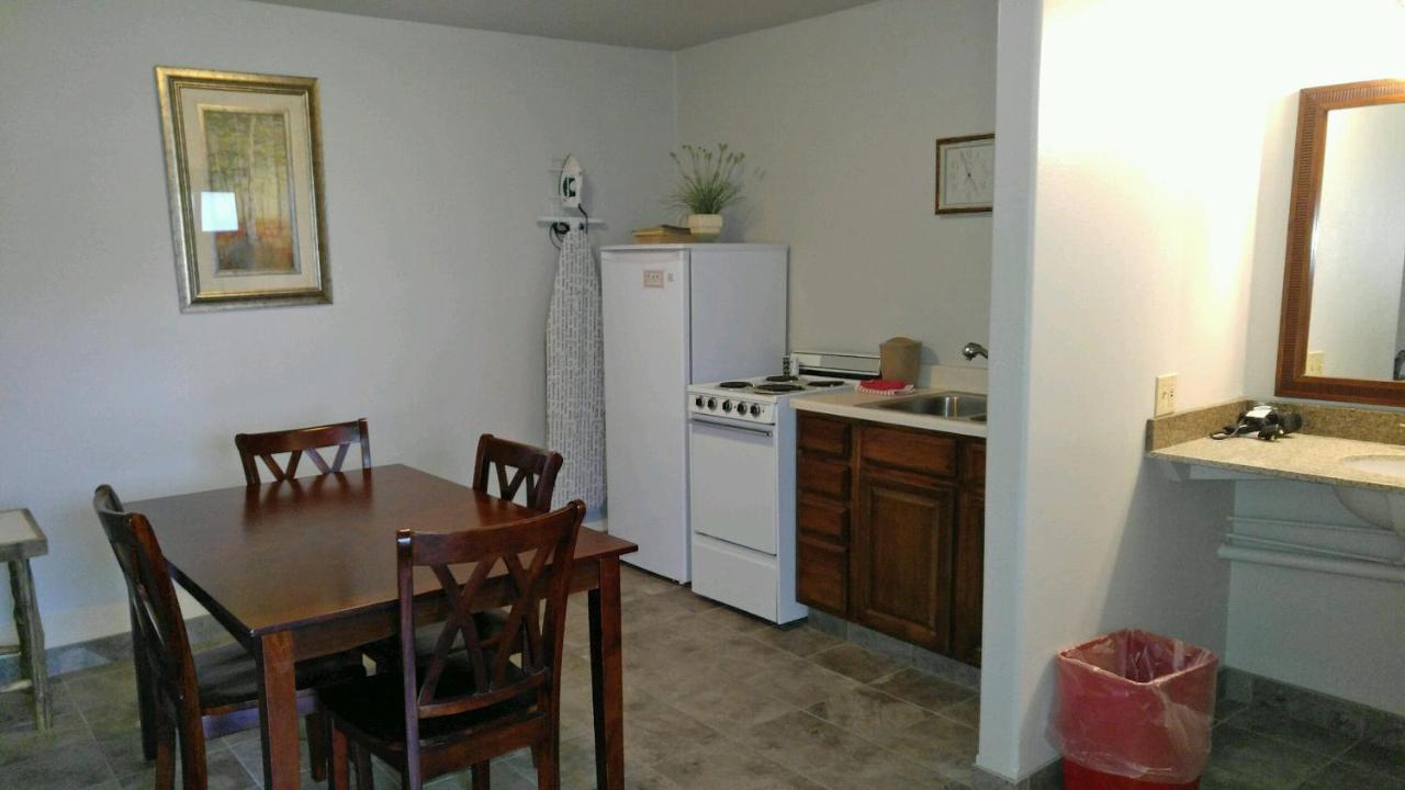 Carter Mountain Motel Коди Экстерьер фото
